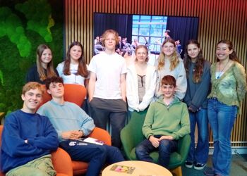 Year 10 Drama trip to Exeter University
